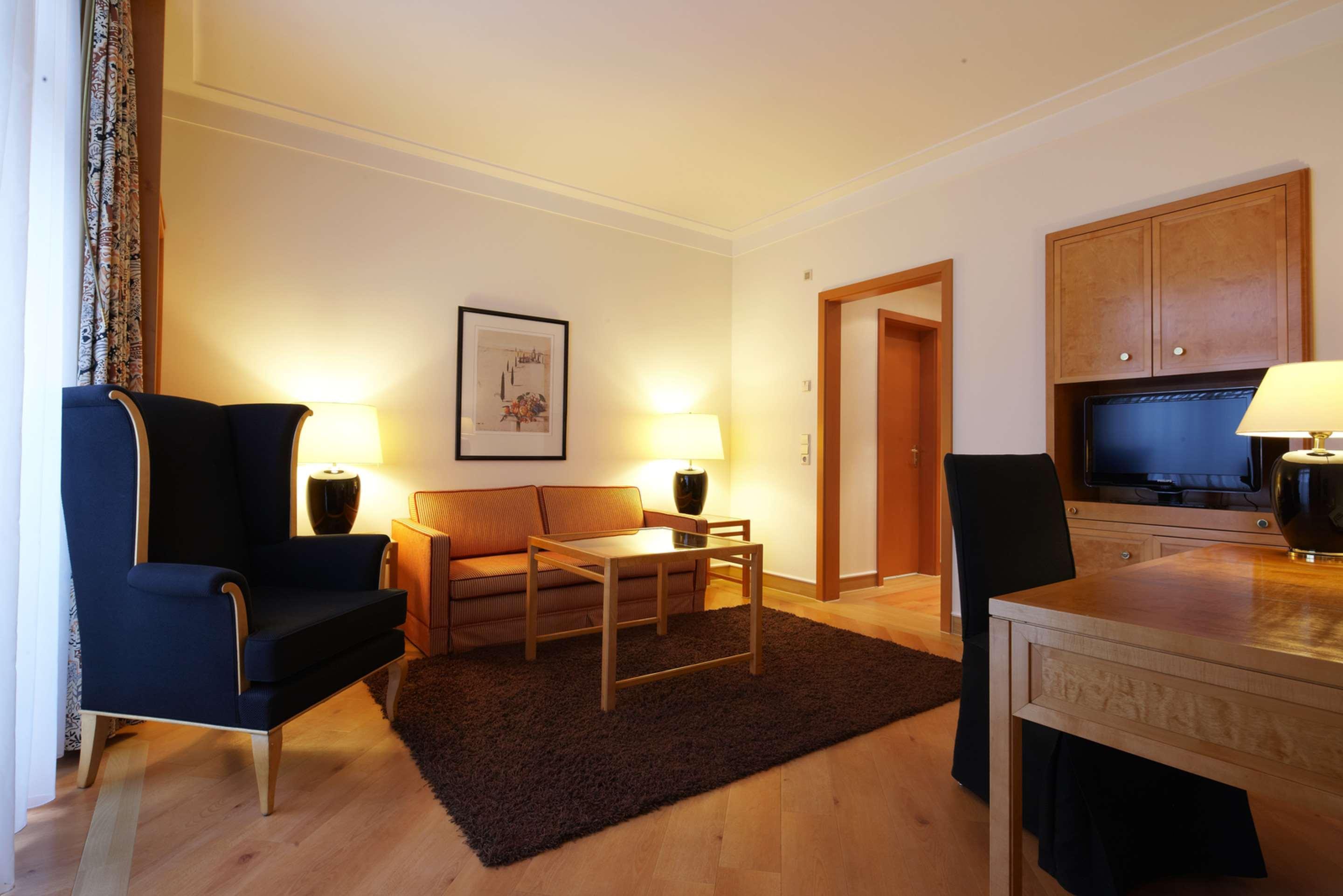Steigenberger Hotel & Spa Bad Pyrmont Exteriér fotografie A typical apartment